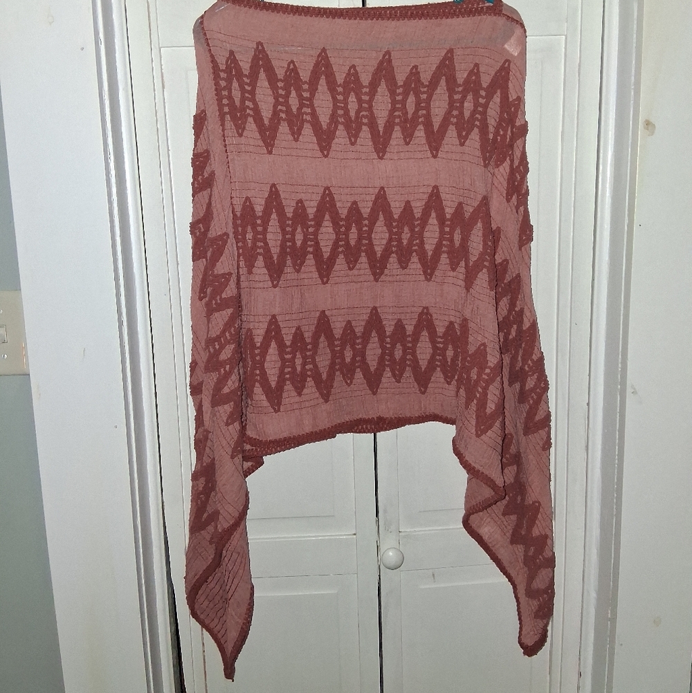 Demdaco Rose Geometric Women's Poncho